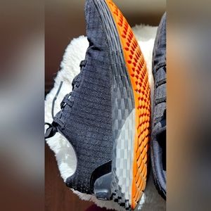 NOBULL Runners Size 8